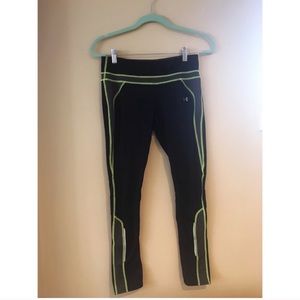 UNDER ARMOUR leggings!